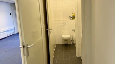 Bekijk foto 8 in  aan de  in 