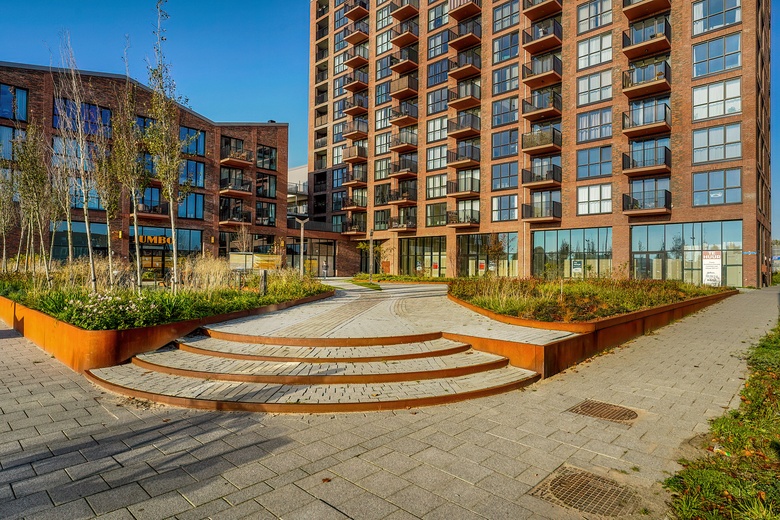 WinkelruimteaanMolenplein 155<br/> inZoeterwoude WinkelruimteaanMolenplein 155<br/> inZoeterwoude