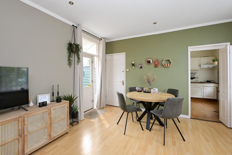 BedrijfsruimteaanWarmoesstraat 37<br/> inWormerveer BedrijfsruimteaanWarmoesstraat 37<br/> inWormerveer