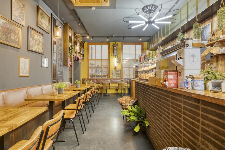 HorecaaanWarmoesstraat 46<br/> inAmsterdam HorecaaanWarmoesstraat 46<br/> inAmsterdam