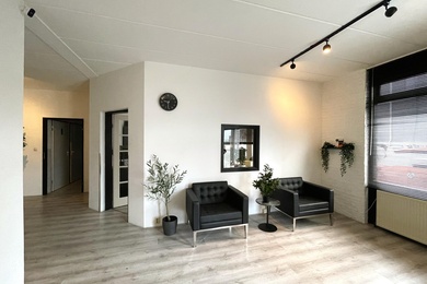 Bekijk foto 2 van Veldzichtweg 10