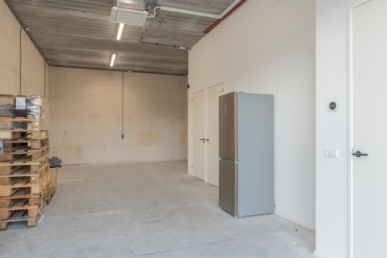 BedrijfsruimteaanWasbeekerlaan 44<br/> inSassenheim