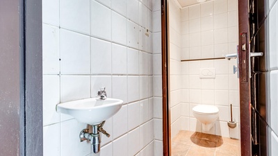 Bekijk foto 12 in  aan de  in 