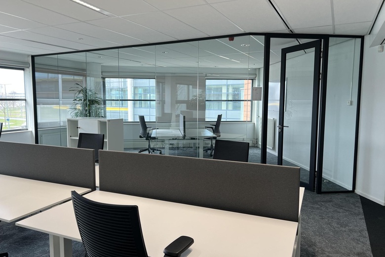 KantoorruimteaanKarel Doormanweg 48<br/> inSchiedam KantoorruimteaanKarel Doormanweg 48<br/> inSchiedam