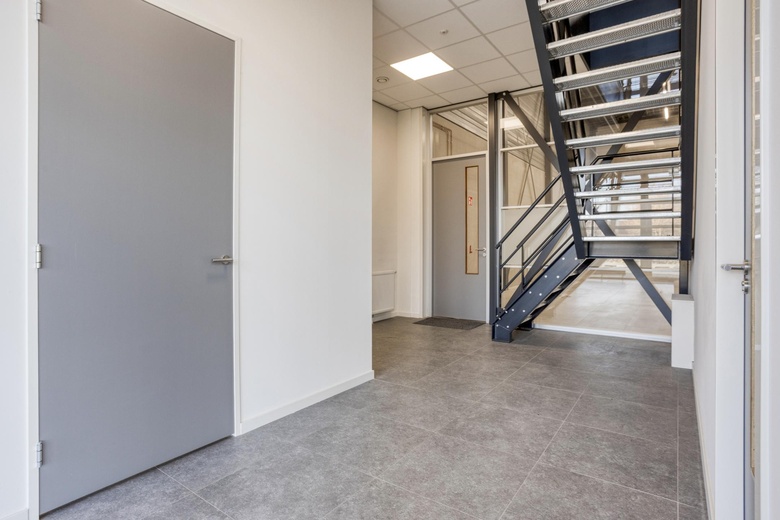 BedrijfsruimteaanAngelenweg 133<br/> inOss