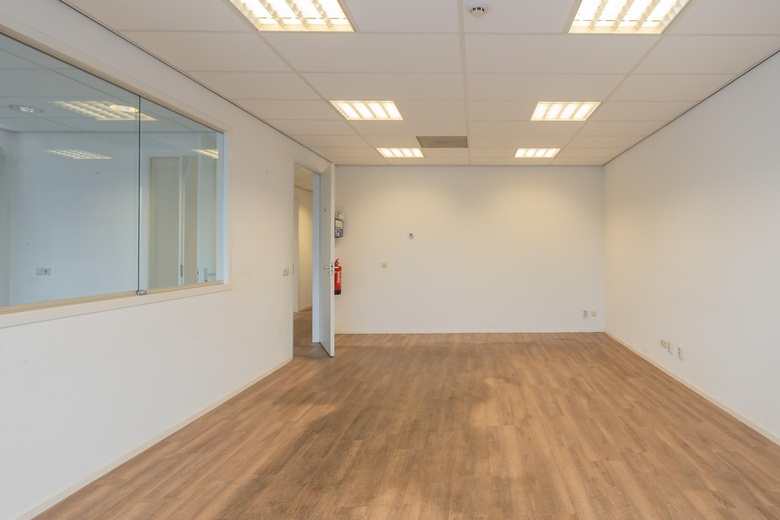 KantoorruimteaanNijverheidsweg 31<br/> inVoorhout