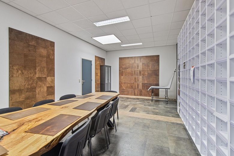 BedrijfsruimteaanZanddonkweg 6<br/> inWaalwijk BedrijfsruimteaanZanddonkweg 6<br/> inWaalwijk