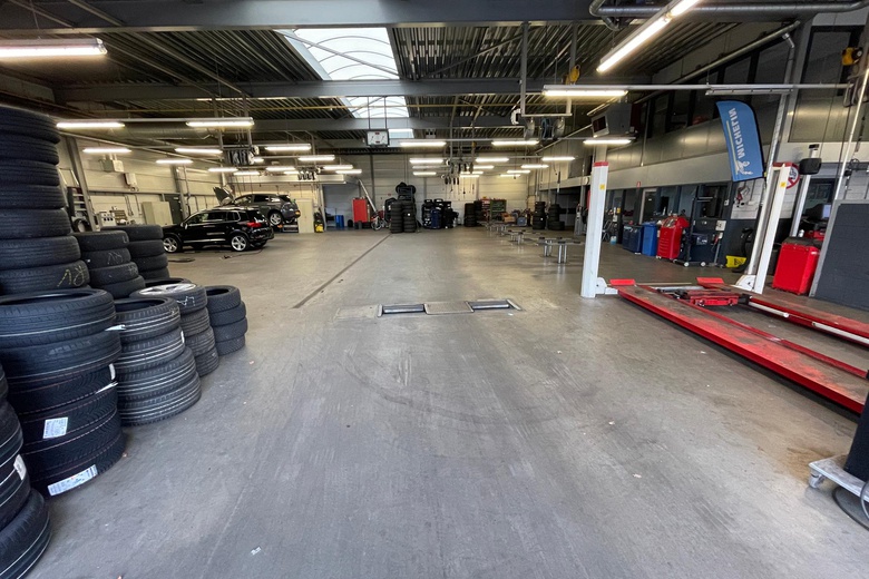 BedrijfsruimteaanLaan van de Dierenriem 44<br/> inApeldoorn