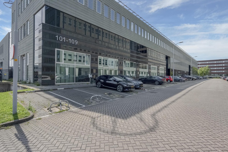 KantoorruimteaanTupolevlaan 101 - 109<br/> inSchiphol-Rijk KantoorruimteaanTupolevlaan 101 - 109<br/> inSchiphol-Rijk