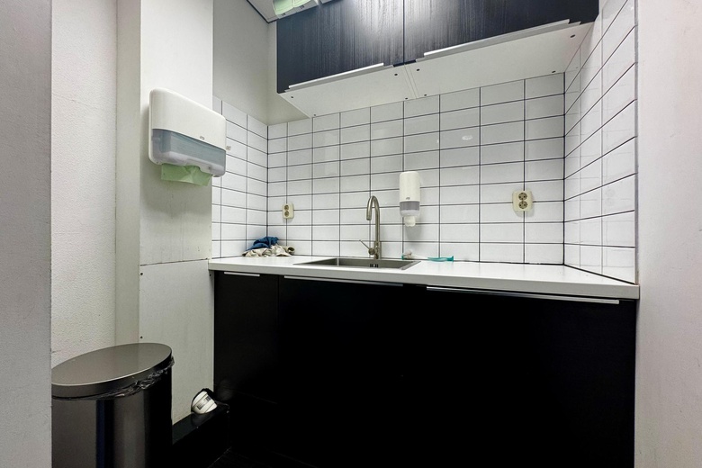 KantoorruimteaanKwekerijweg 2 A<br/> inZeist KantoorruimteaanKwekerijweg 2 A<br/> inZeist