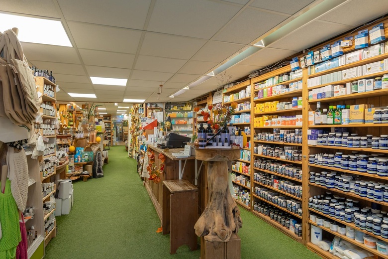 WinkelruimteaanHoofdstraat 206<br/> inSassenheim