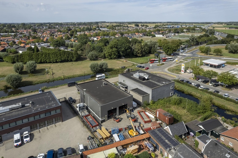 BedrijfsruimteaanDoornseweg 2 a<br/> inNieuwendijk BedrijfsruimteaanDoornseweg 2 a<br/> inNieuwendijk