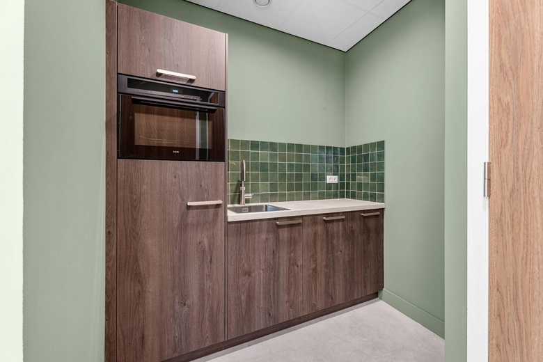 BedrijfsruimteaanIJsselstraat 48<br/> inOss