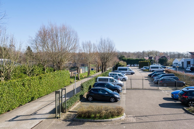 KantoorruimteaanOud-Eemnesserweg 5 H<br/> inBaarn