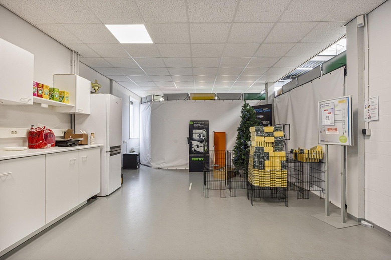 BedrijfsruimteaanKampenringweg 19<br/> inGouda BedrijfsruimteaanKampenringweg 19<br/> inGouda