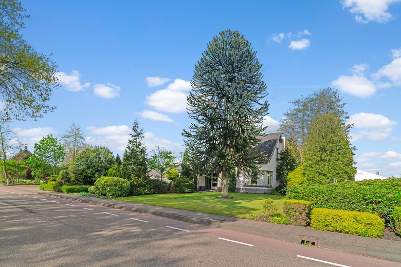 BedrijfsruimteaanHerelsestraat 175<br/> inHeerle BedrijfsruimteaanHerelsestraat 175<br/> inHeerle