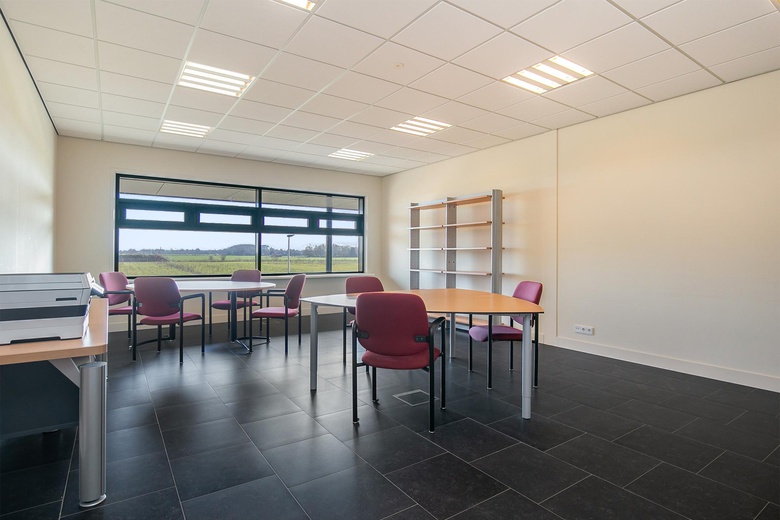 BedrijfsruimteaanBroeklandstraat 24 24A<br/> inElburg BedrijfsruimteaanBroeklandstraat 24 24A<br/> inElburg