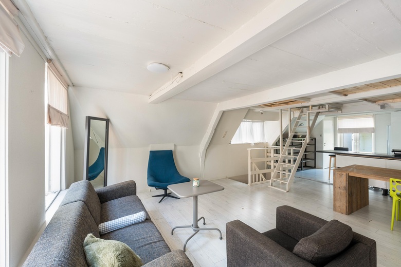 WinkelruimteaanHoogstraat 145<br/> inSchiedam