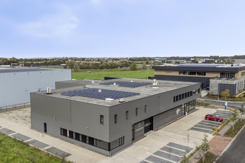 BedrijfsruimteaanRijnerf 17<br/> inNijkerk