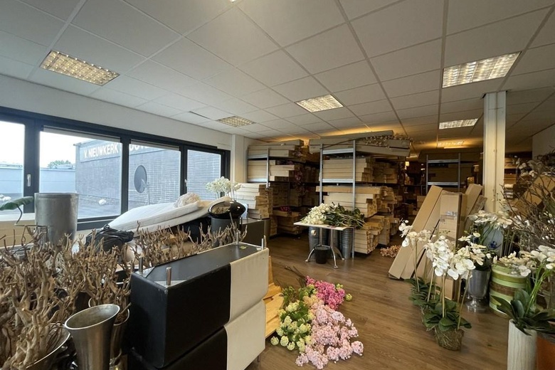 BedrijfsruimteaanBouwerij 71 D<br/> inAmstelveen BedrijfsruimteaanBouwerij 71 D<br/> inAmstelveen