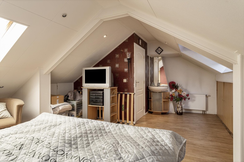 BedrijfsruimteaanOldenzaalsestraat 27 - 29<br/> inLosser