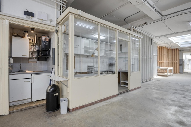 BedrijfsruimteaanHerenstraat 138 A<br/> inVoorburg