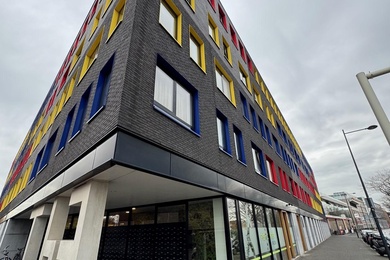 Bekijk foto 2 van Tramsingel 64