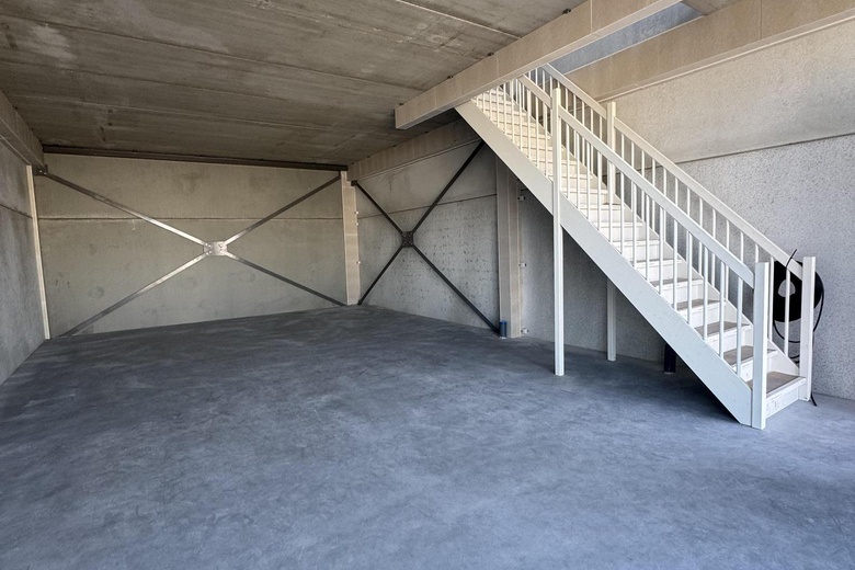 BedrijfsruimteaanAfmijnstraat 25<br/> inAmstelveen BedrijfsruimteaanAfmijnstraat 25<br/> inAmstelveen