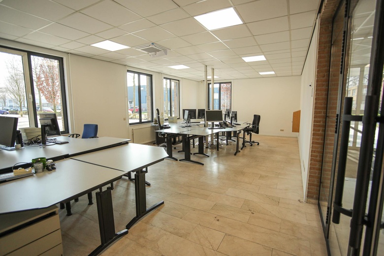 BedrijfsruimteaanEkkersrijt 1214<br/> inSon en Breugel