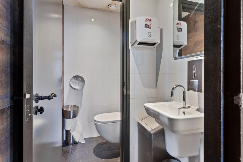 HorecaaanMolenstraat 43<br/> inVeghel HorecaaanMolenstraat 43<br/> inVeghel