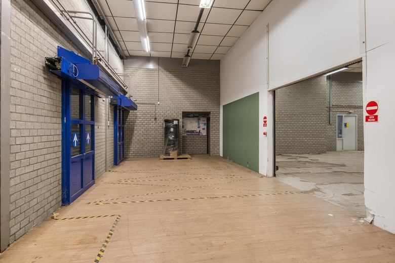 BedrijfsruimteaanVlijtseweg 72 - 98<br/> inApeldoorn BedrijfsruimteaanVlijtseweg 72 - 98<br/> inApeldoorn
