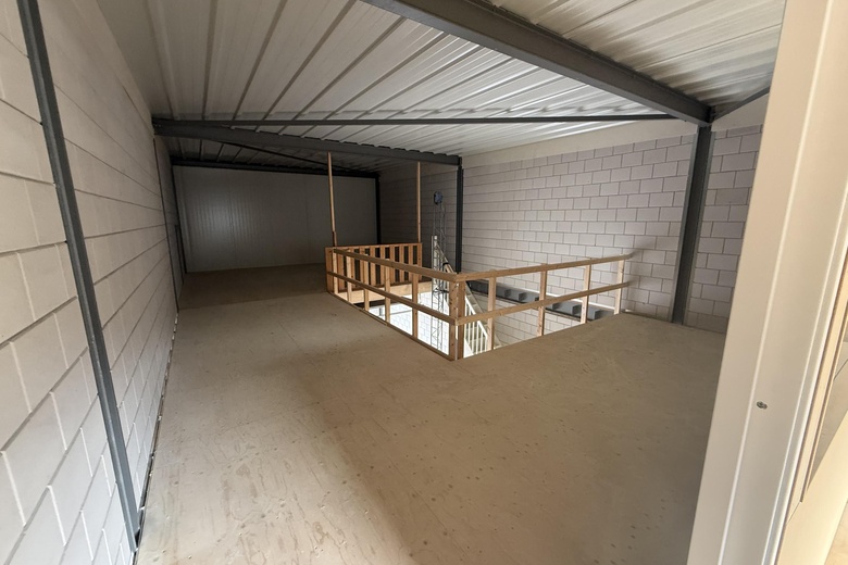 Bedrijfsruimte Beverwijk - Kanaalweg 55 - Foto 10