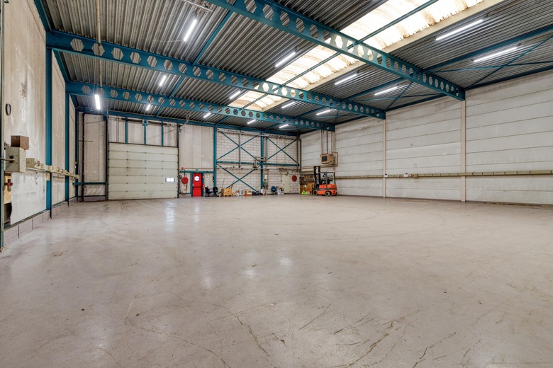 BedrijfsruimteaanPieter Zeemanweg 97<br/> inDordrecht BedrijfsruimteaanPieter Zeemanweg 97<br/> inDordrecht