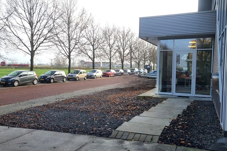 KantoorruimteaanAmbachtsweg 4 D<br/> inOosthuizen
