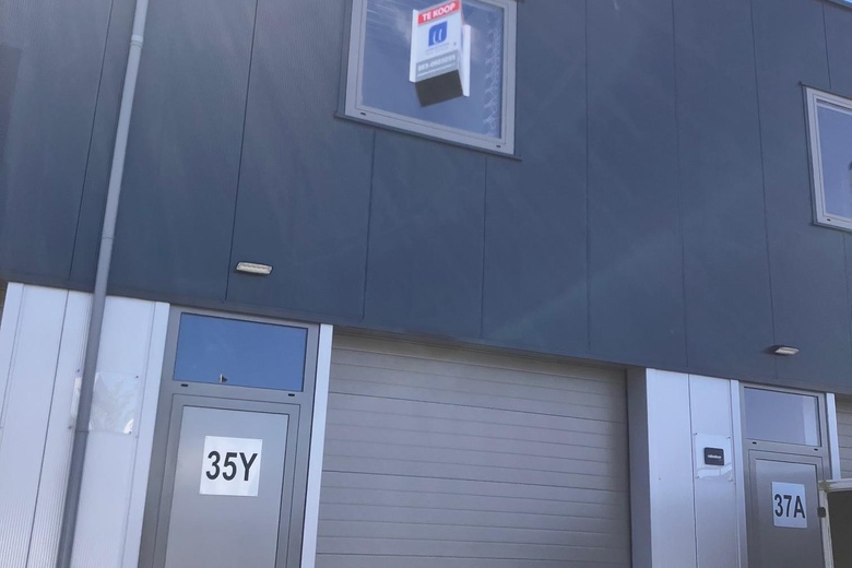 BedrijfsruimteaanKoningsbeltweg 35 Y<br/> inAlmere