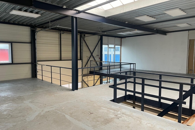 BedrijfsruimteaanBedrijfsweg 1<br/> inNieuwkoop