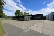 Bekijk foto 1 van eenheid 1 aan de Vlotbrugweg 9 in Almere