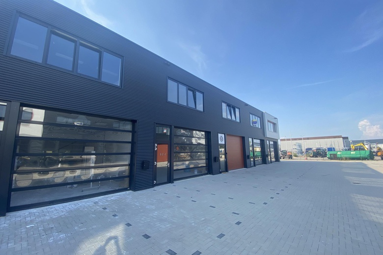 BedrijfsruimteaanIndustrieweg Oost 9 f 4<br/> inElst