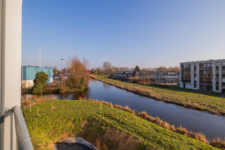 BedrijfsruimteaanVennestraat 11 V<br/> inLisse BedrijfsruimteaanVennestraat 11 V<br/> inLisse