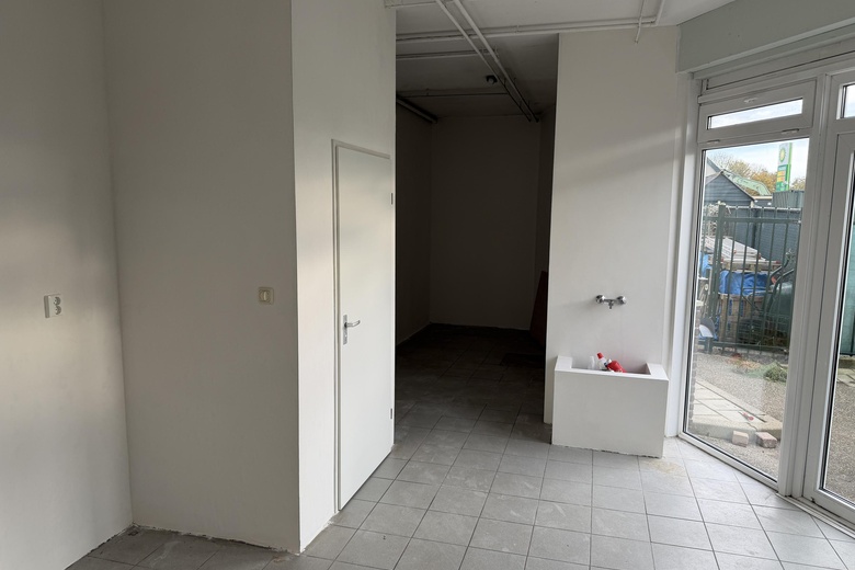 WinkelruimteaanLindenplein 8<br/> inTer Aar