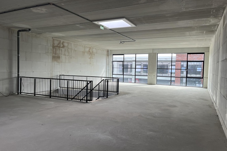 BedrijfsruimteaanHavenstraat 80 b<br/> inHuizen