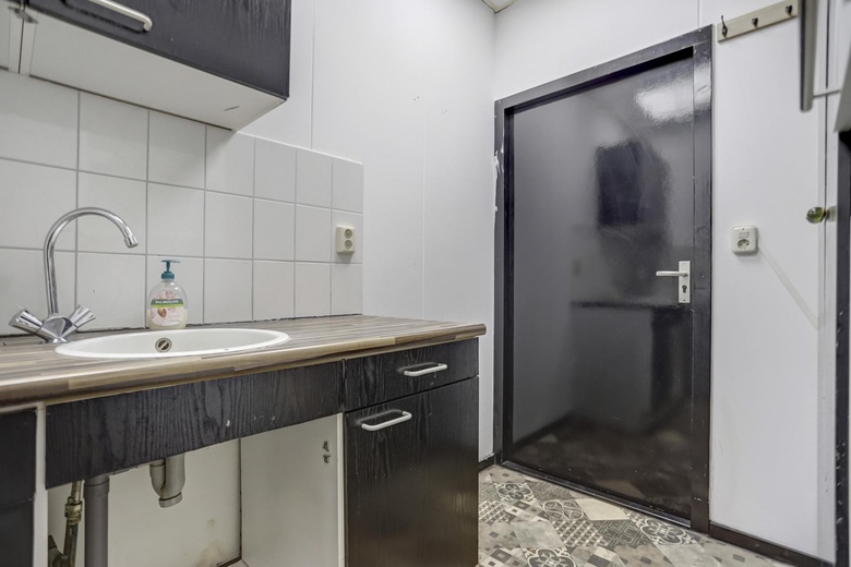 BedrijfsruimteaanJachthuisstraat 5<br/> inKloetinge BedrijfsruimteaanJachthuisstraat 5<br/> inKloetinge
