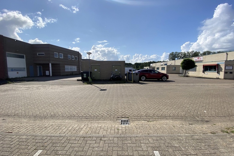 BedrijfsruimteaanJosephine Bakerstraat 8<br/> inAlmere BedrijfsruimteaanJosephine Bakerstraat 8<br/> inAlmere
