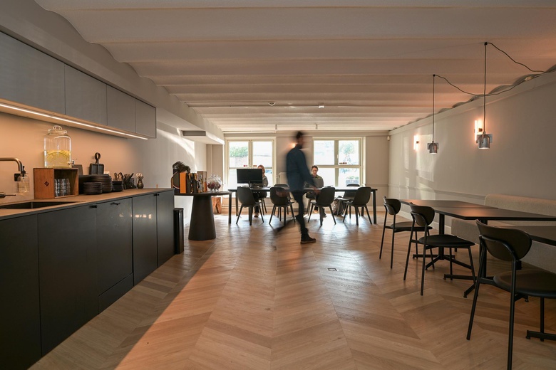 KantoorruimteaanScheveningseweg 8<br/> inDen Haag