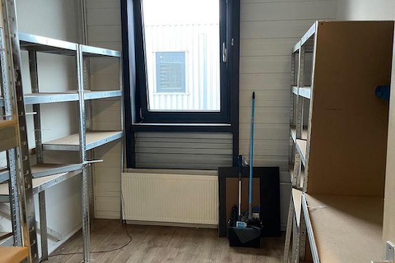 BedrijfsruimteaanSiloweg 638<br/> inDen Bosch BedrijfsruimteaanSiloweg 638<br/> inDen Bosch