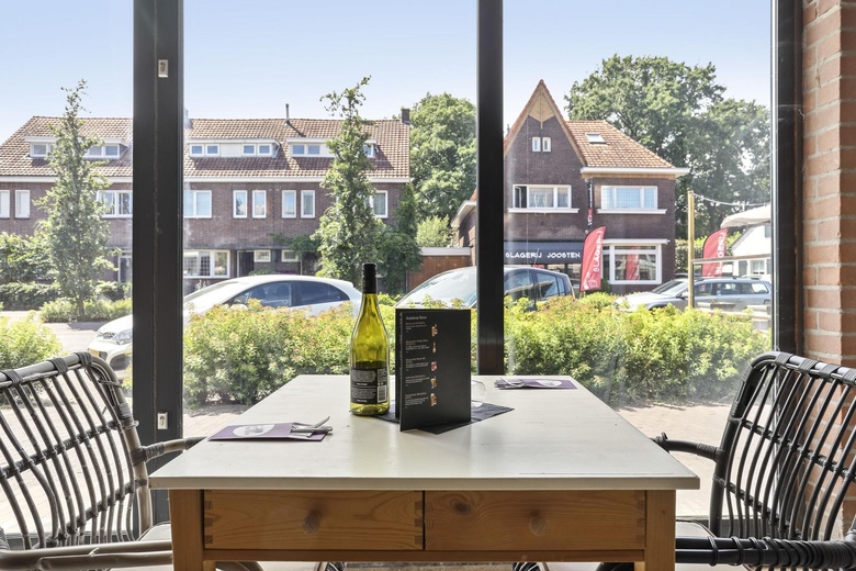 WinkelruimteaanKloosterstraat 14 - 66<br/> inGrubbenvorst WinkelruimteaanKloosterstraat 14 - 66<br/> inGrubbenvorst