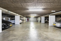 Bekijk foto 3 van Regentesseplantsoen 47