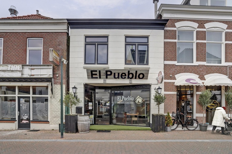 Bekijk foto 1 van Dorpsstraat 40 Bekijk foto 1 van Dorpsstraat 40
