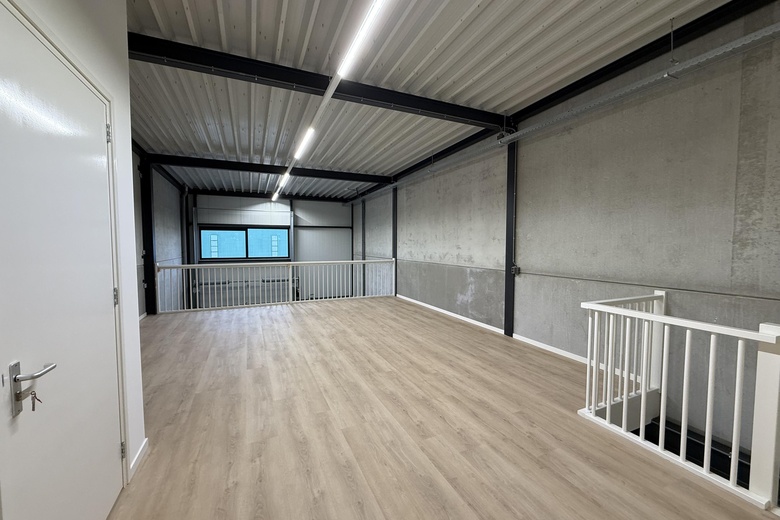 BedrijfsruimteaanAgriport 5 08<br/> inMiddenmeer