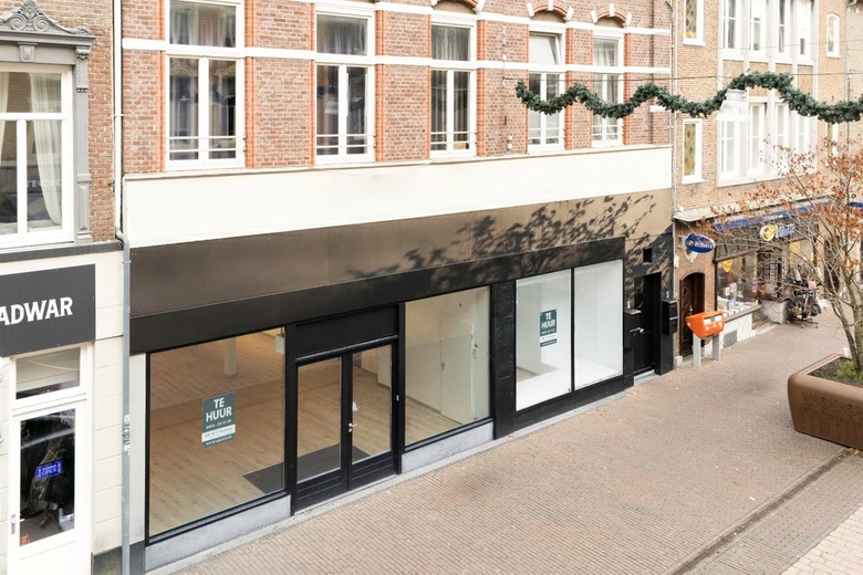 WinkelruimteaanHamstraat 6<br/> inRoermond